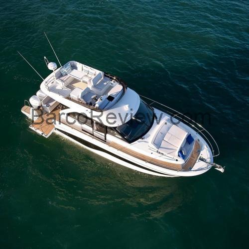 Beneteau Antares 12 Fly opinión y ficha técnica